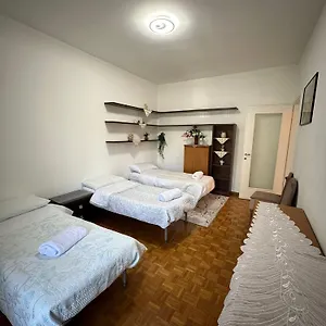 https://apt-sara-luxury.italymilanhotels.net